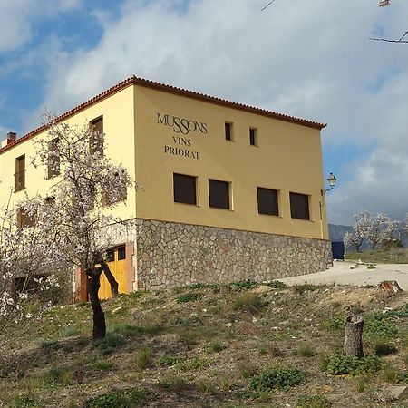 Hostal Restaurant Mussons Vins Poboleda Dış mekan fotoğraf